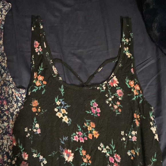 ⚠️ WHOLESALE ⚠️ SO Assorted Tank Top Reversible XL (3 tops) - Picture 2 of 3